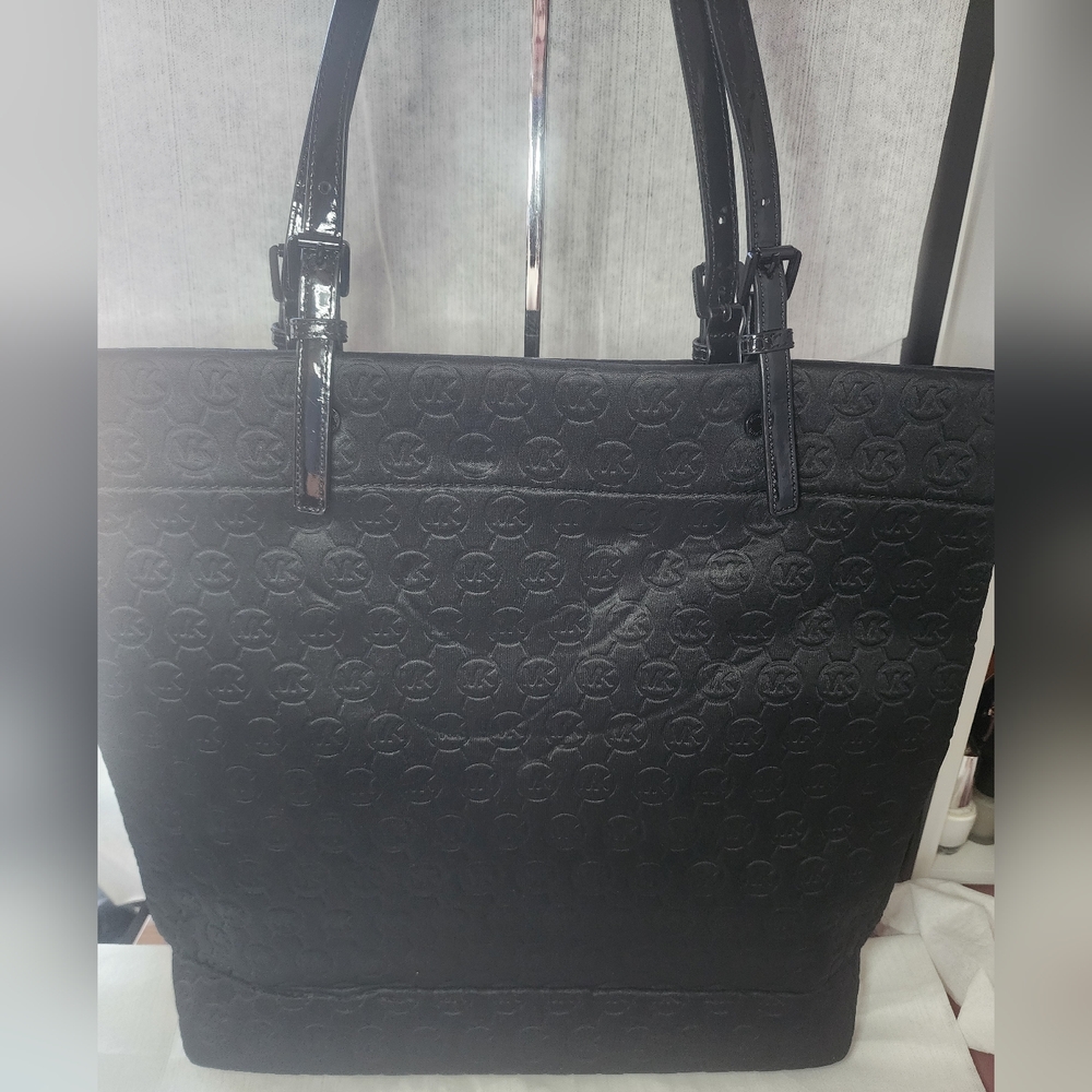 Michael kors Tote - Picture 4 of 12